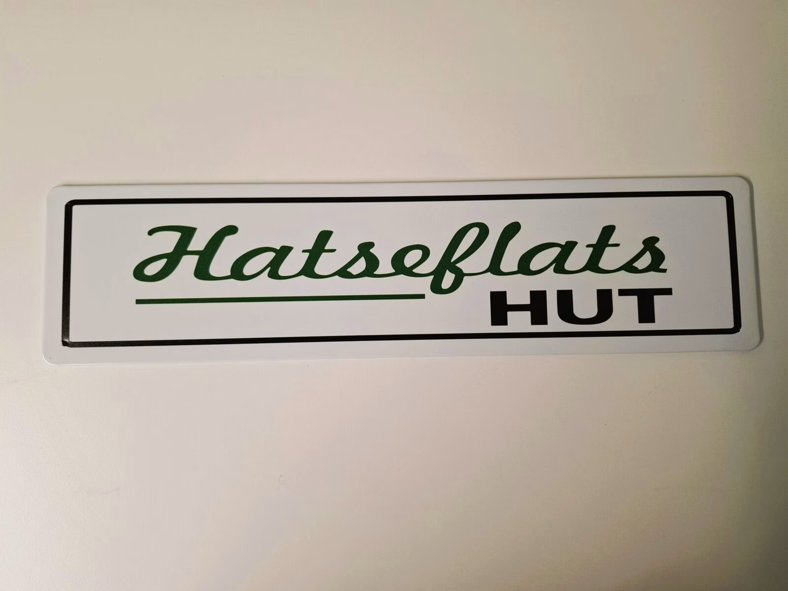 metalen bord10 x 40 hatseflats hut 1 metalen bord10 x 40 hatseflats hut