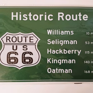 metalen bord historic route