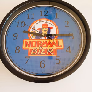 Normaal Bier Wandklok