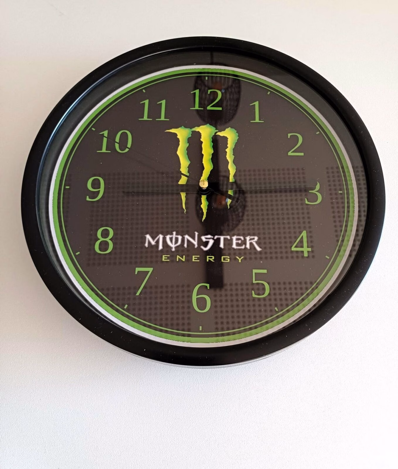 Monster Energy Wandklok 22 cm – Stoere Mancave Klok 1 monster energy wandklok