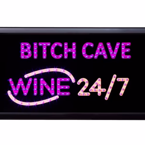 LED Bord Bitch Cave 50 x 25 cm met roze verlichting